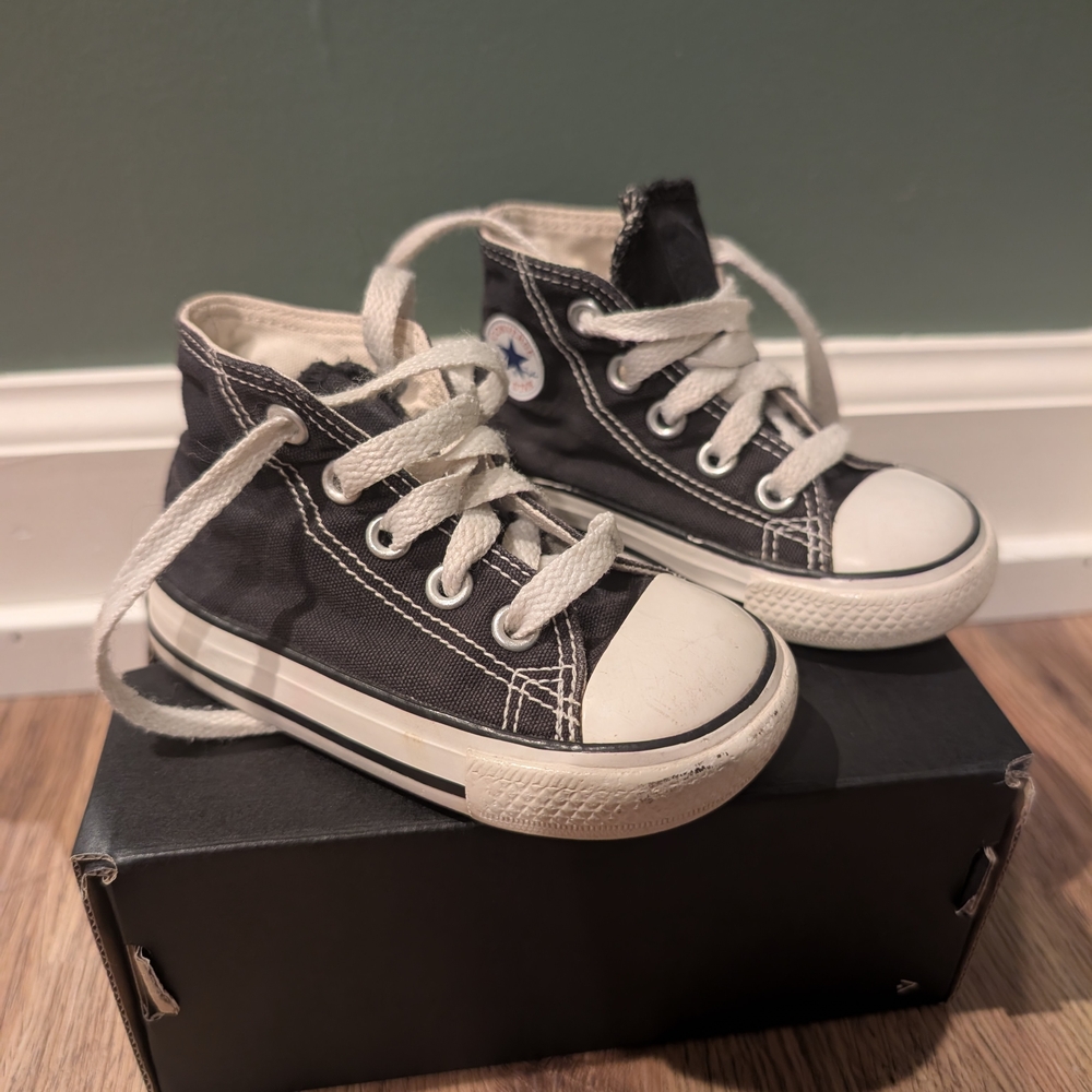 Converse infant Black and White High-Top Sneakers